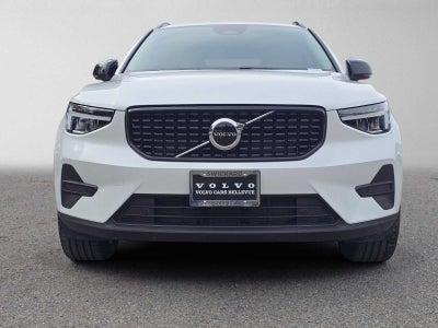 2026 Volvo XC40 Core