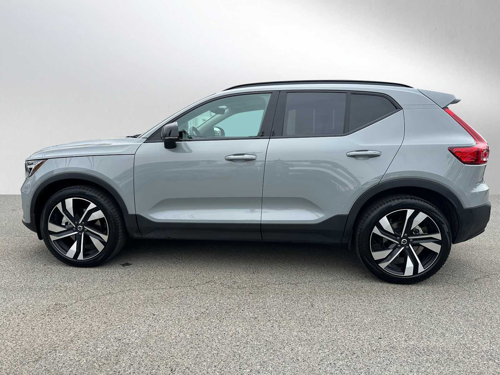 2026 Volvo XC40 Ultra