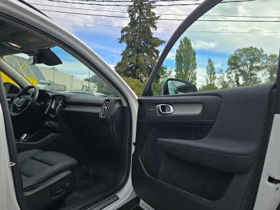 2026 Volvo XC40 Ultra