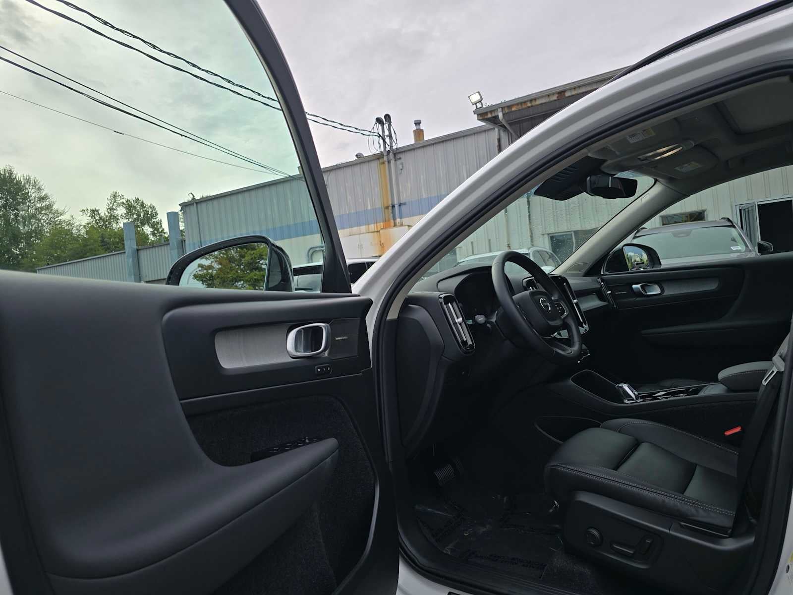 2026 Volvo XC40 Ultra