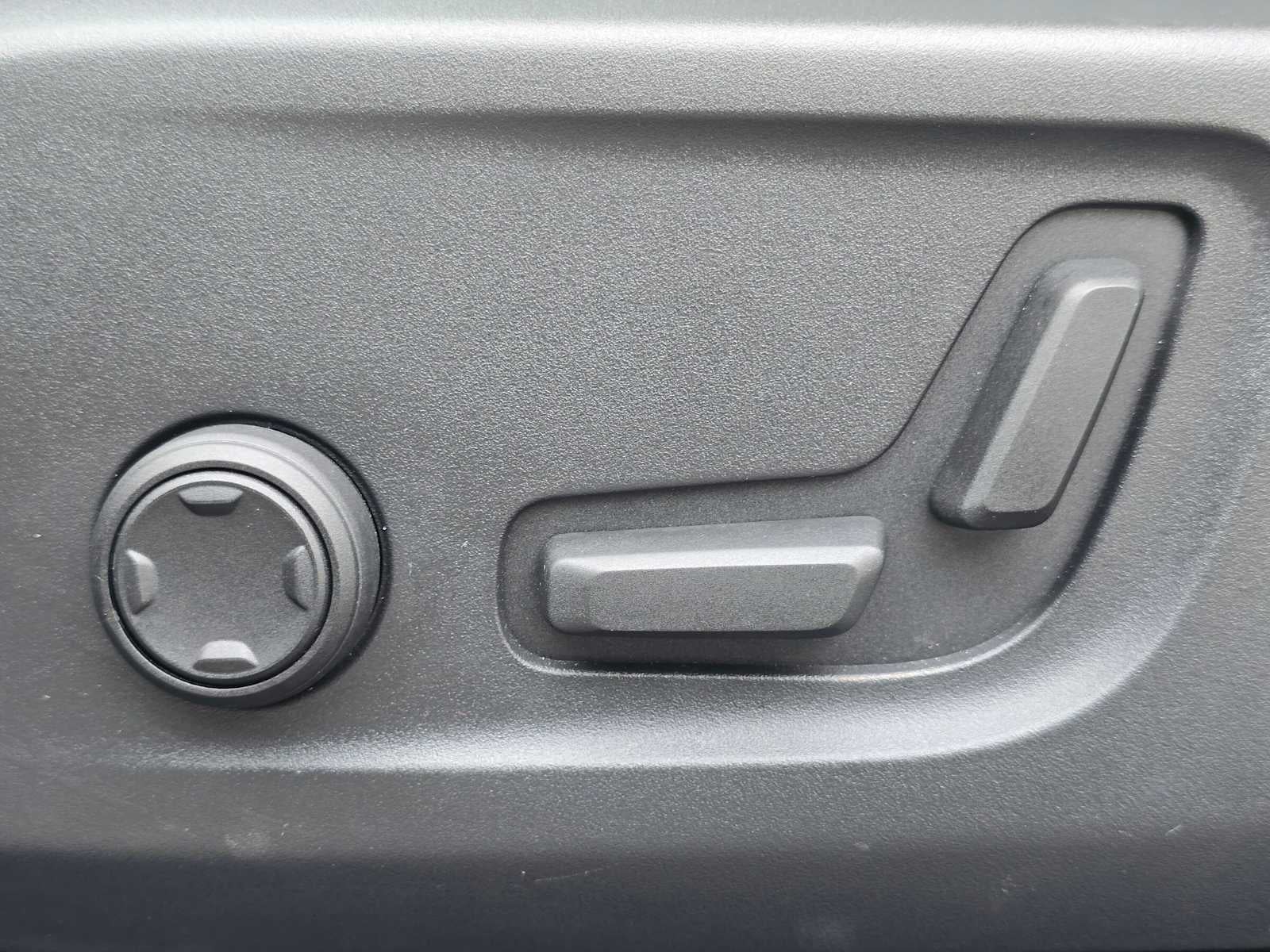 2026 Volvo XC40 Ultra