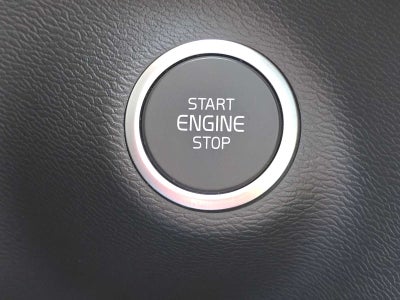 2023 Volvo XC40 Plus Bright Theme