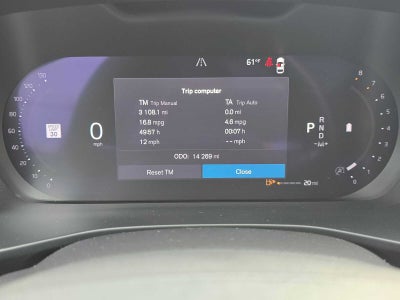 2023 Volvo XC40 Plus Dark Theme