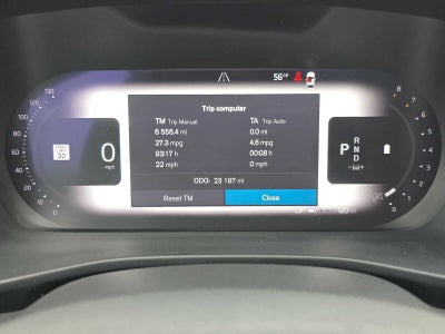 2023 Volvo XC40 Ultimate Dark Theme