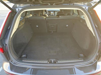 2025 Volvo V60 Cross Country Plus