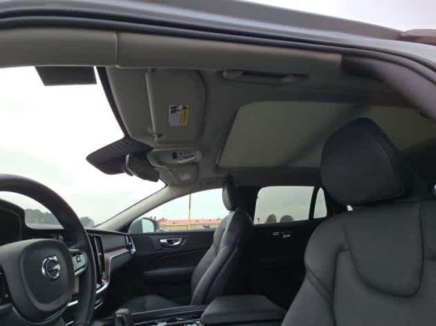 2025 Volvo V60 Cross Country Plus