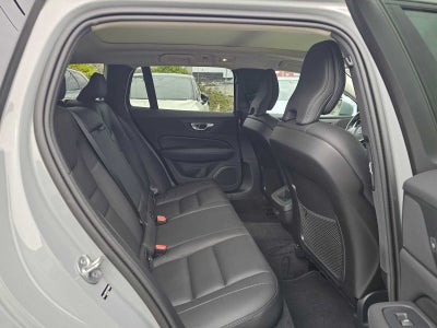2025 Volvo V60 Cross Country Plus