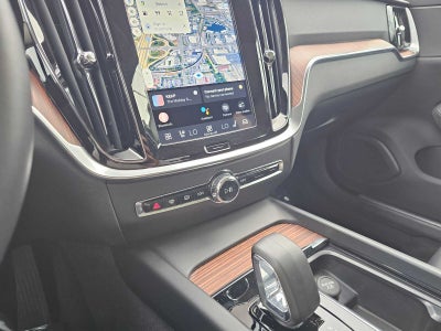 2025 Volvo V60 Cross Country Plus