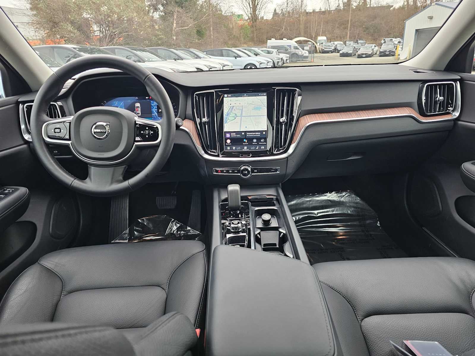 2025 Volvo V60 Cross Country Plus