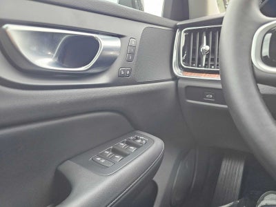 2025 Volvo V60 Cross Country Plus