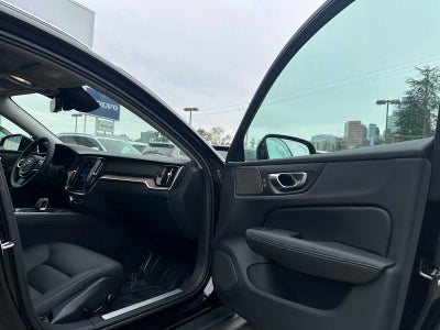 2026 Volvo V60 Cross Country Plus