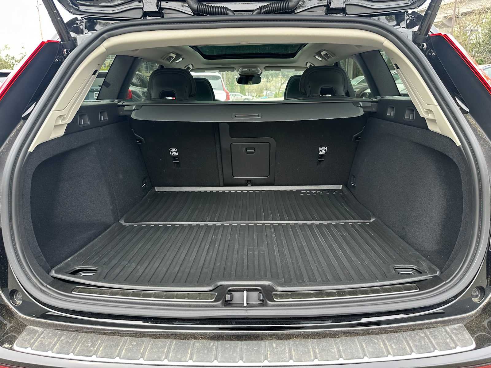 2026 Volvo V60 Cross Country Plus