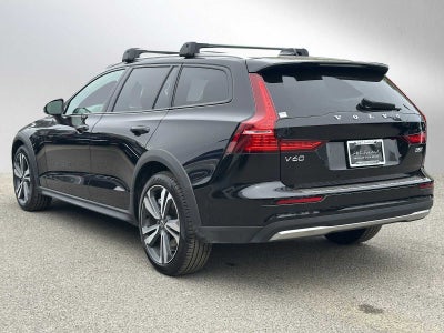 2026 Volvo V60 Cross Country Plus