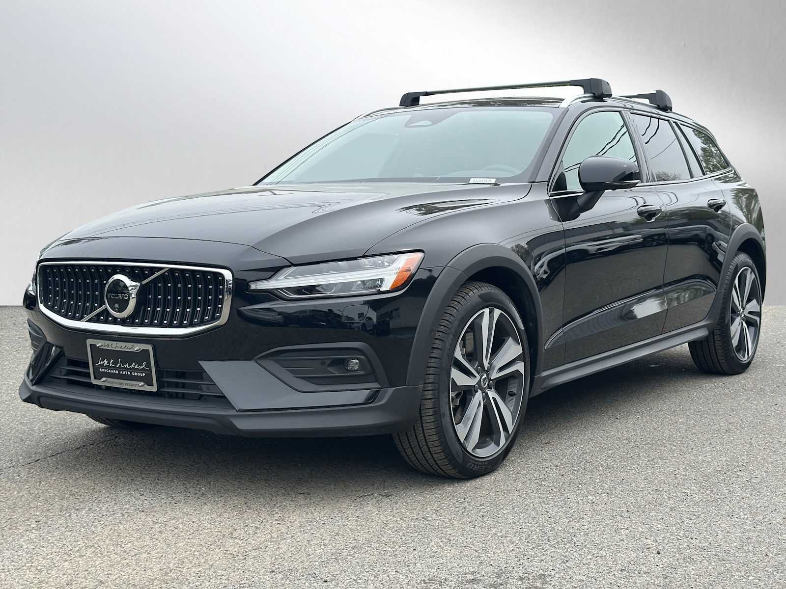 2026 Volvo V60 Cross Country Plus