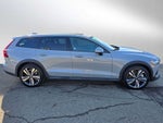 2025 Volvo V60 Cross Country Plus