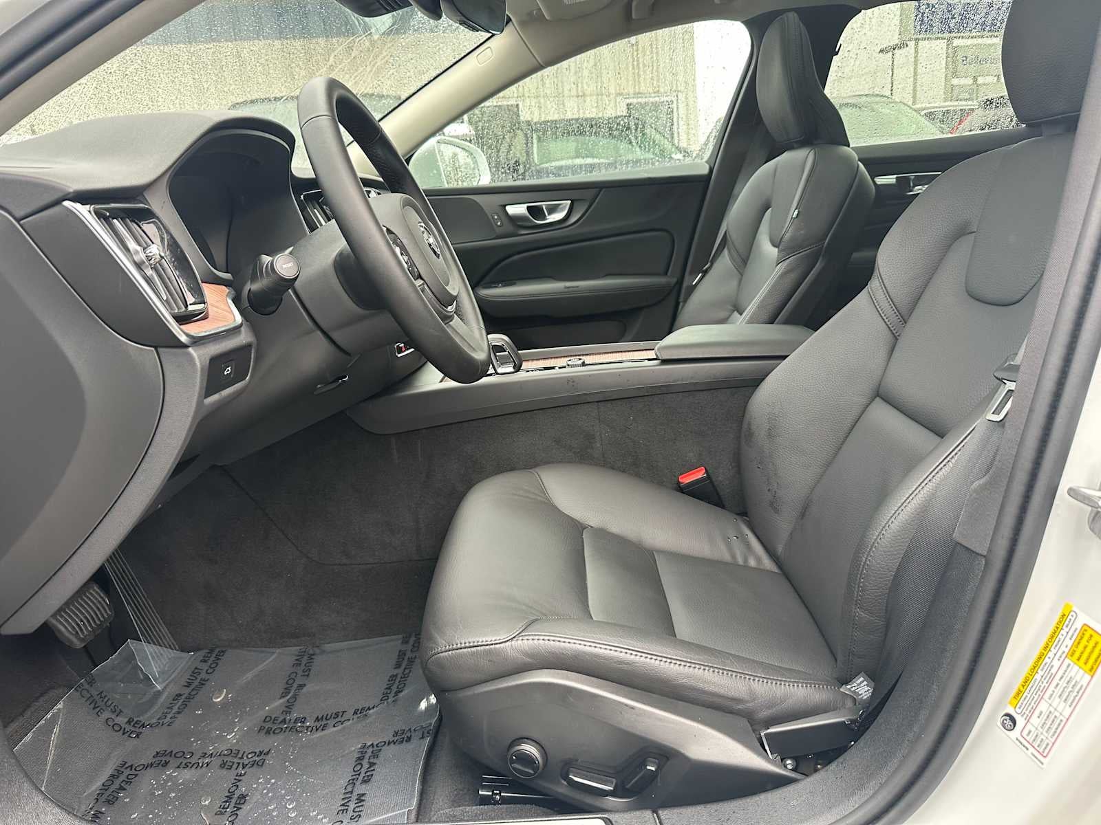 2025 Volvo V60 Cross Country Plus