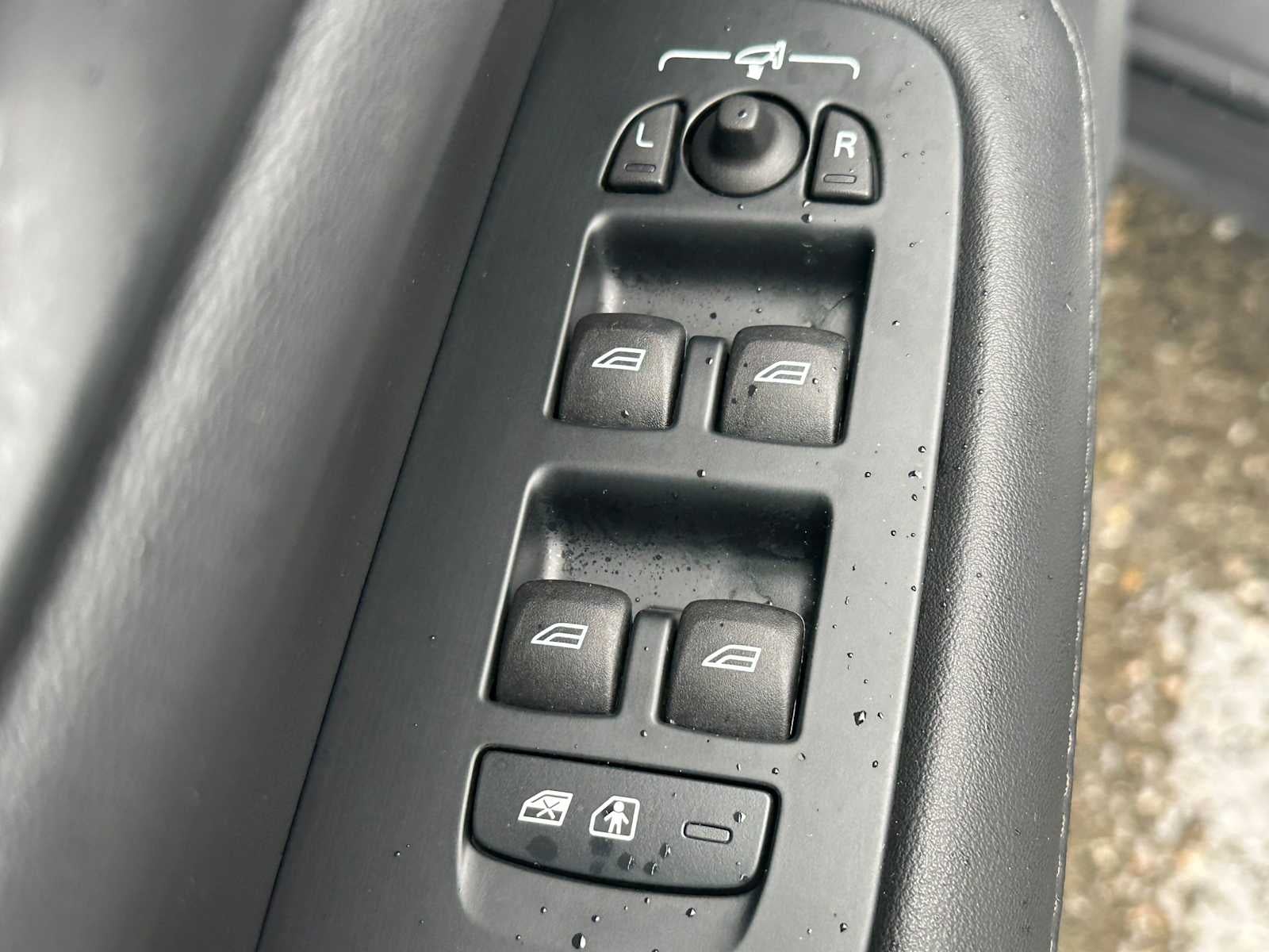 2025 Volvo V60 Cross Country Plus