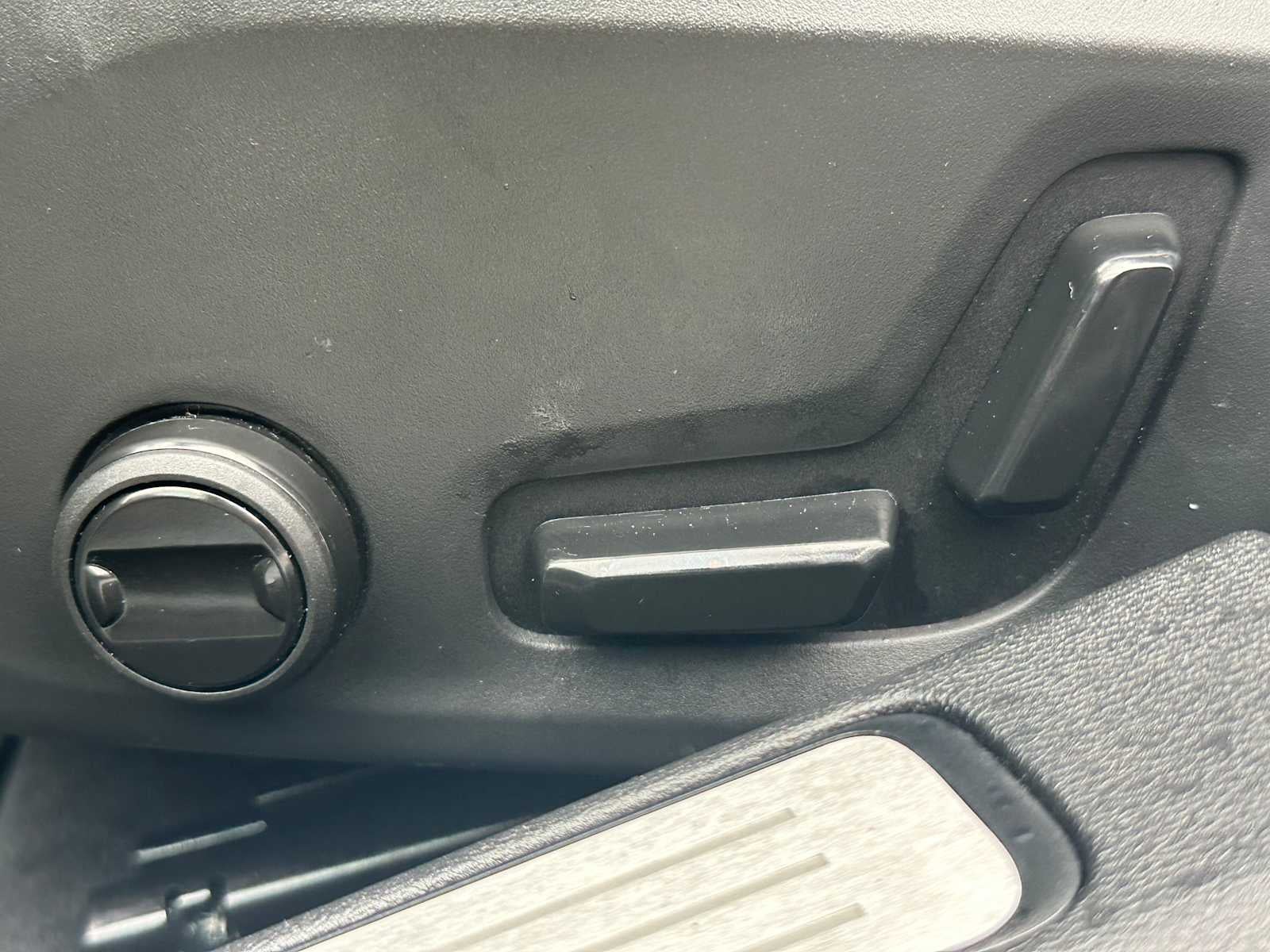 2025 Volvo V60 Cross Country Plus