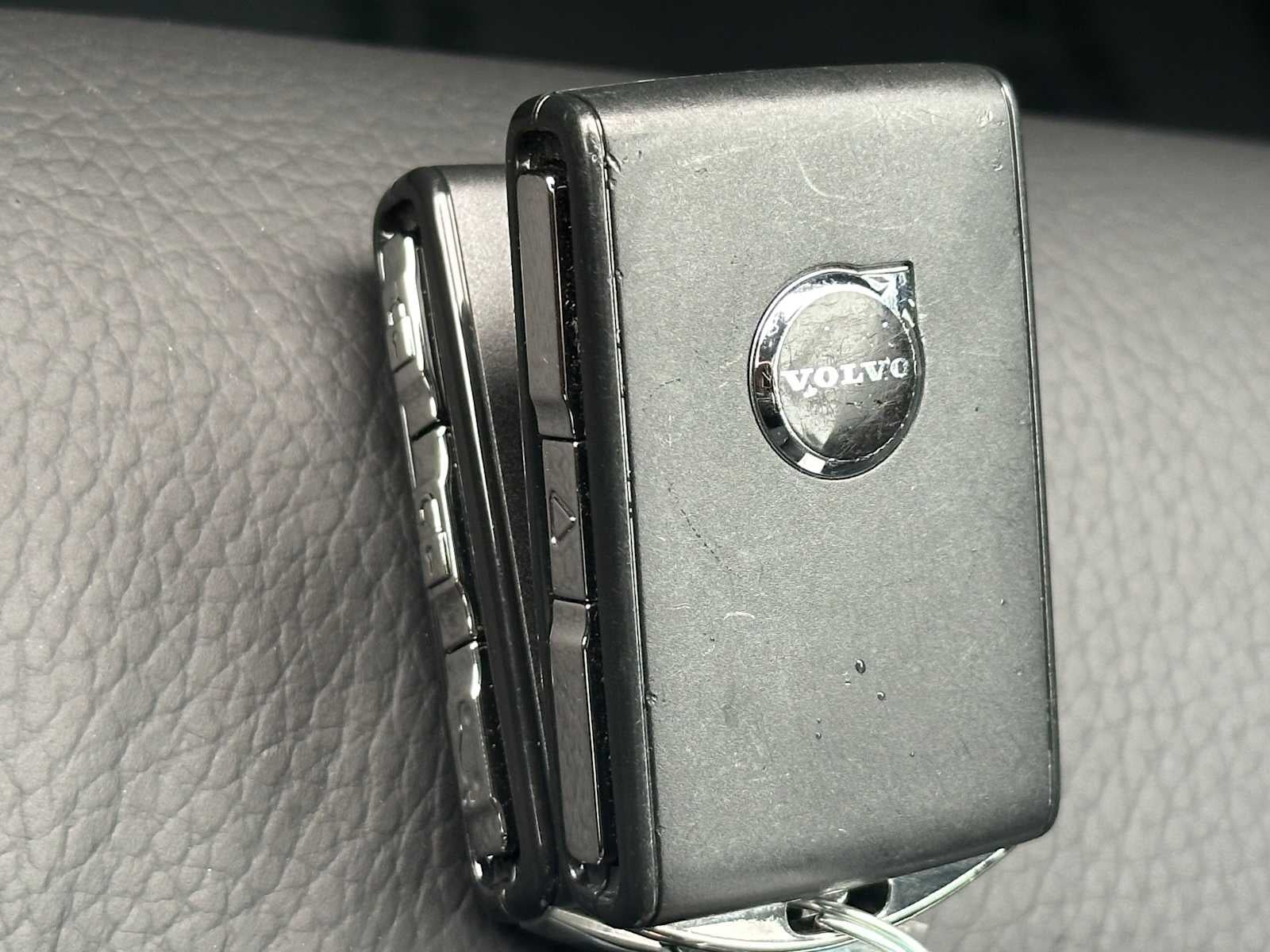 2025 Volvo V60 Cross Country Plus