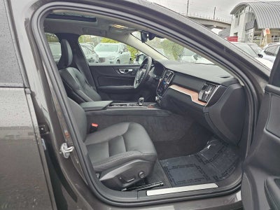 2025 Volvo V60 Cross Country Plus