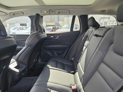 2025 Volvo V60 Cross Country Plus