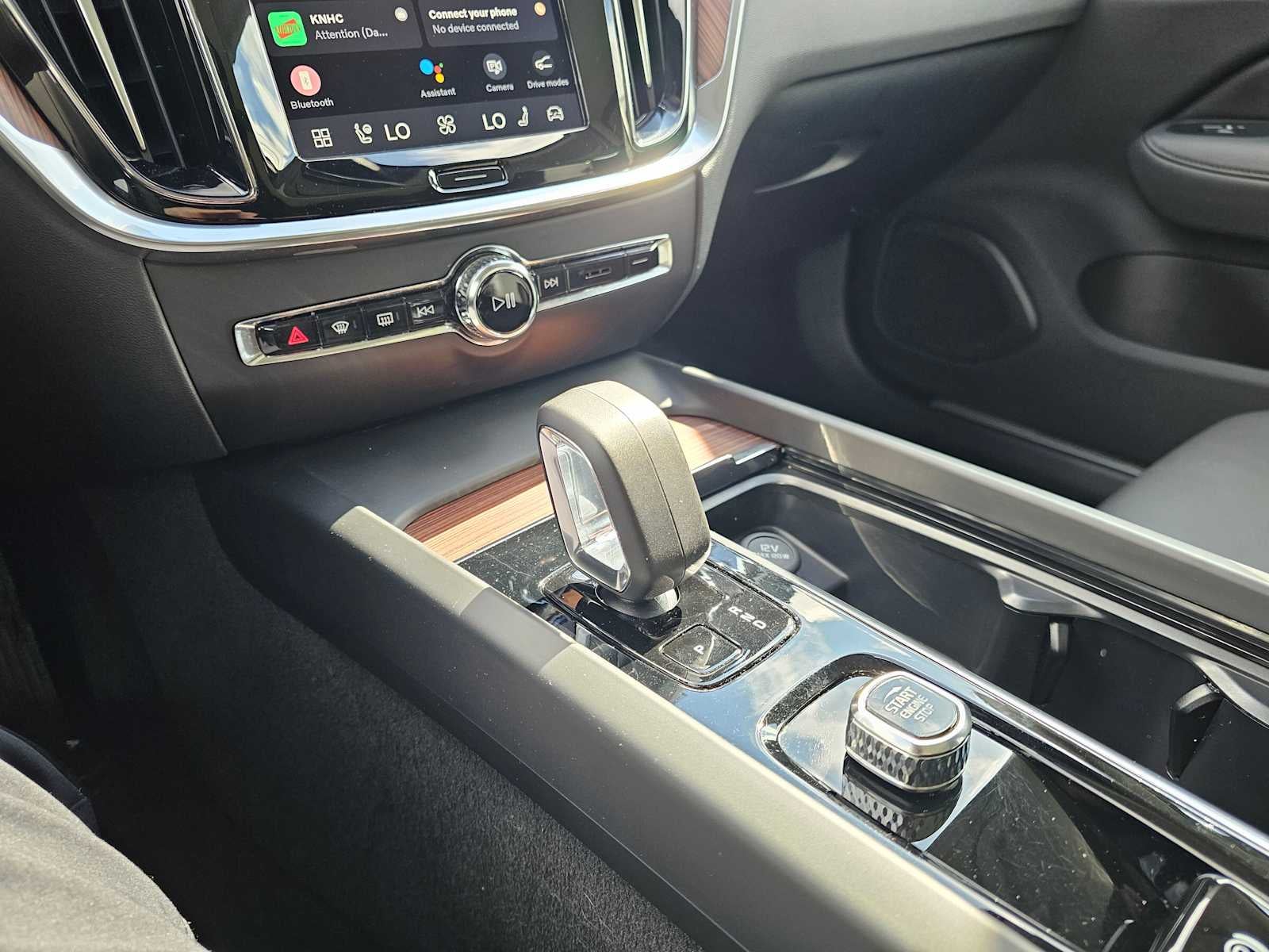 2025 Volvo V60 Cross Country Plus