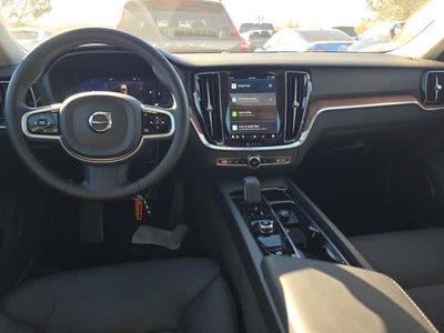 2025 Volvo V60 Cross Country Plus