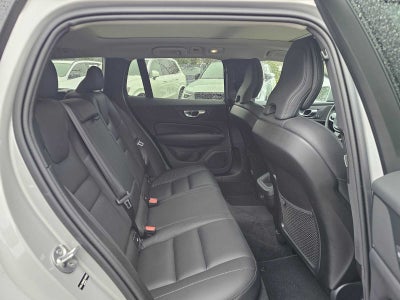 2025 Volvo V60 Cross Country Plus