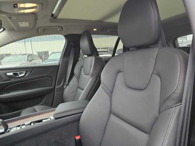2025 Volvo V60 Cross Country Plus