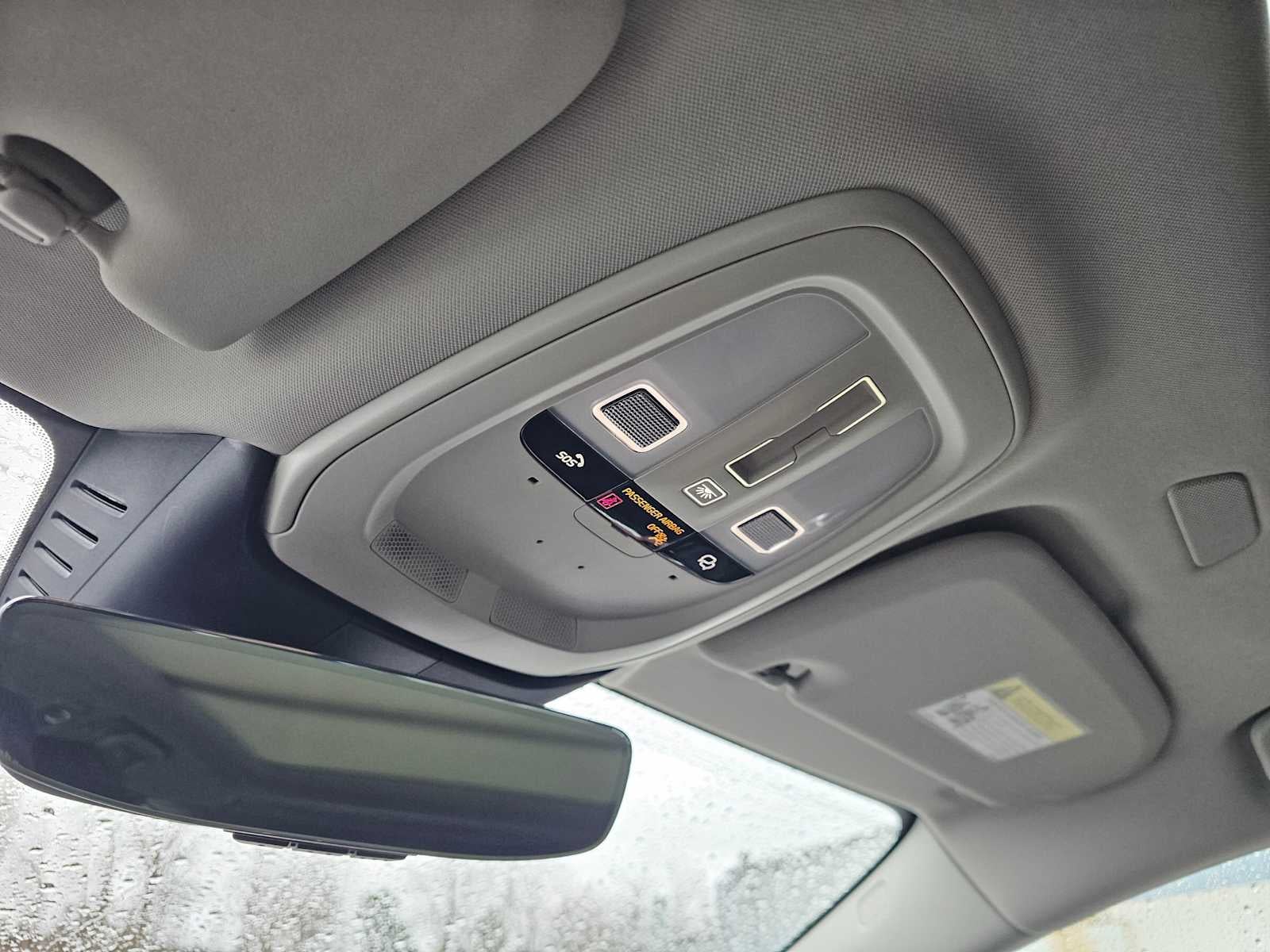 2025 Volvo V60 Cross Country Plus