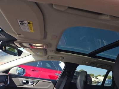 2025 Volvo V60 Cross Country Plus