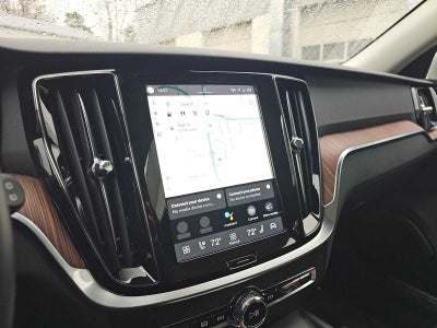 2025 Volvo V60 Cross Country Plus