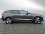 2025 Volvo V60 Cross Country Plus