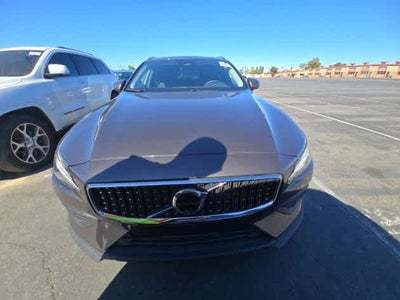 2025 Volvo V60 Cross Country Plus