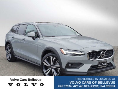 2025 Volvo V60 Cross Country Plus