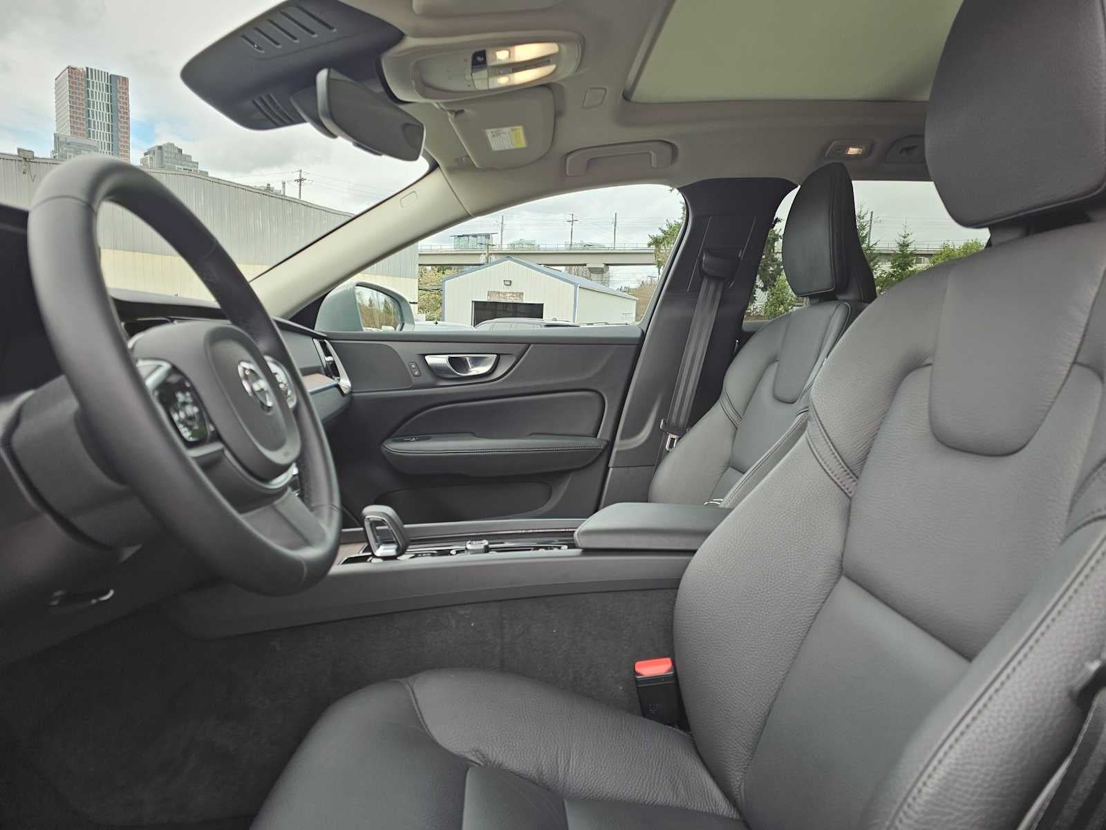 2025 Volvo V60 Cross Country Plus