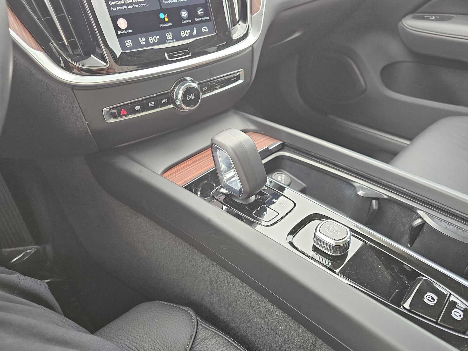 2025 Volvo V60 Cross Country Plus