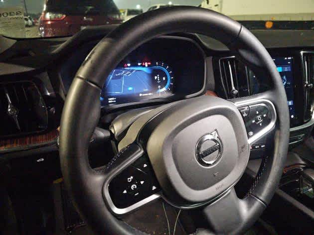 2025 Volvo V60 Cross Country Plus