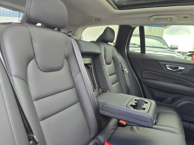 2025 Volvo V60 Cross Country Plus