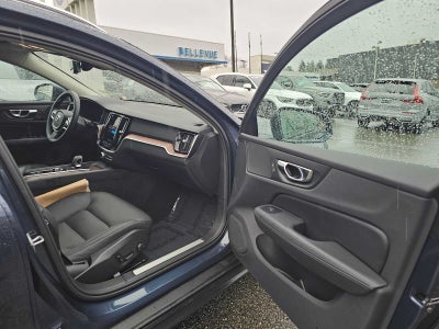 2025 Volvo V60 Cross Country Plus