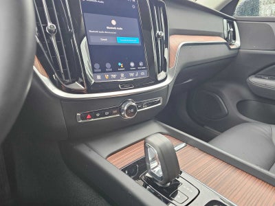 2025 Volvo V60 Cross Country Plus