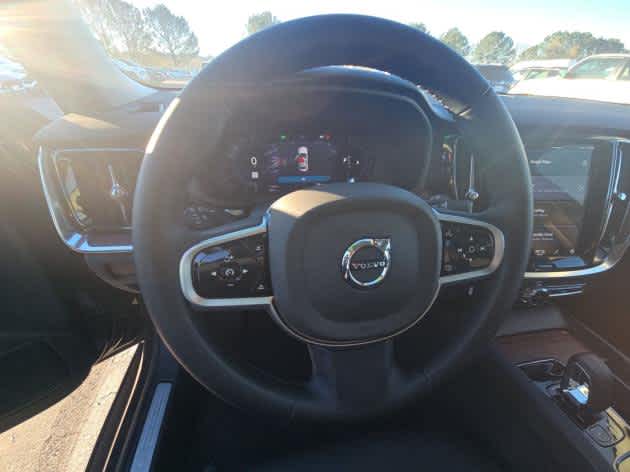 2025 Volvo V60 Cross Country Plus