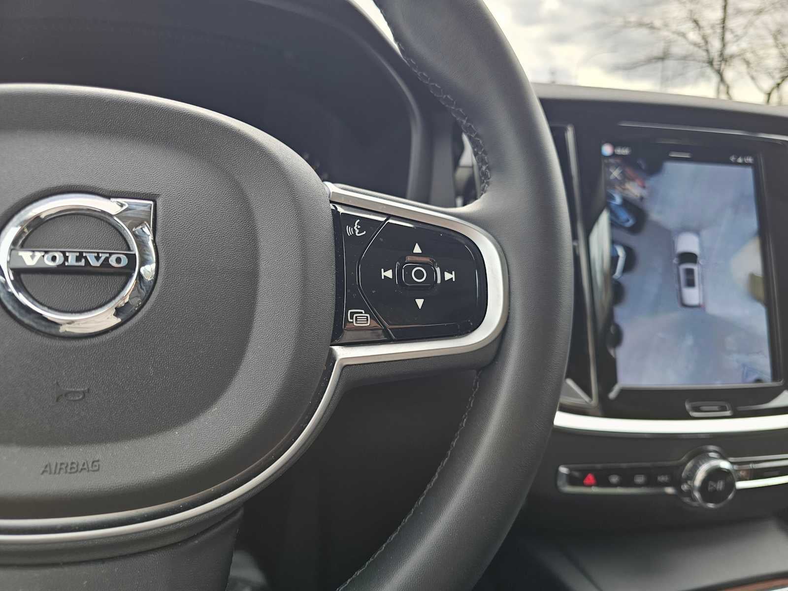 2025 Volvo V60 Cross Country Plus