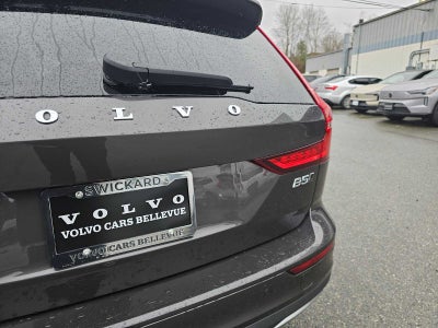 2025 Volvo V60 Cross Country Plus