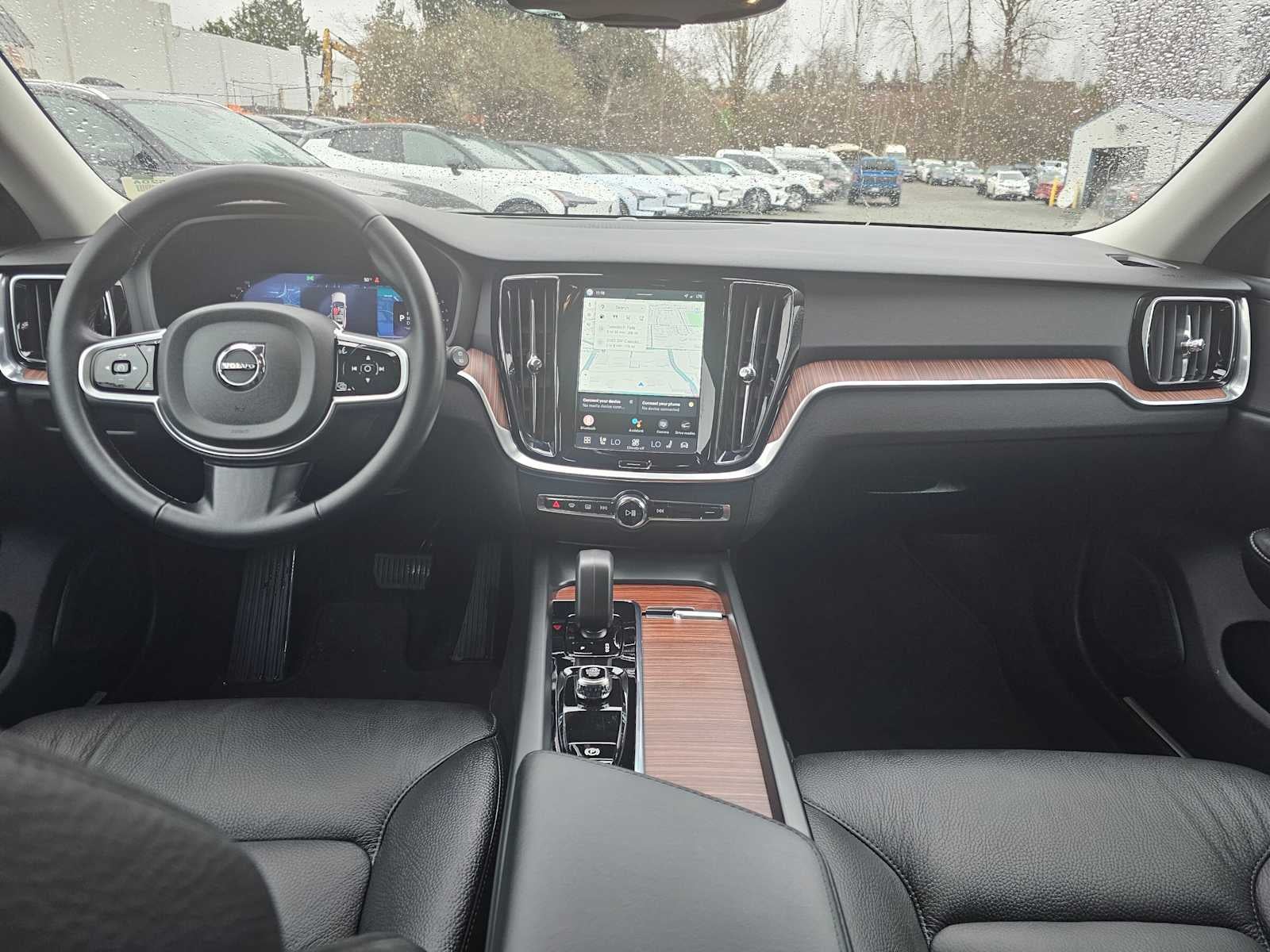 2025 Volvo V60 Cross Country Plus