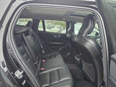 2025 Volvo V60 Cross Country Plus