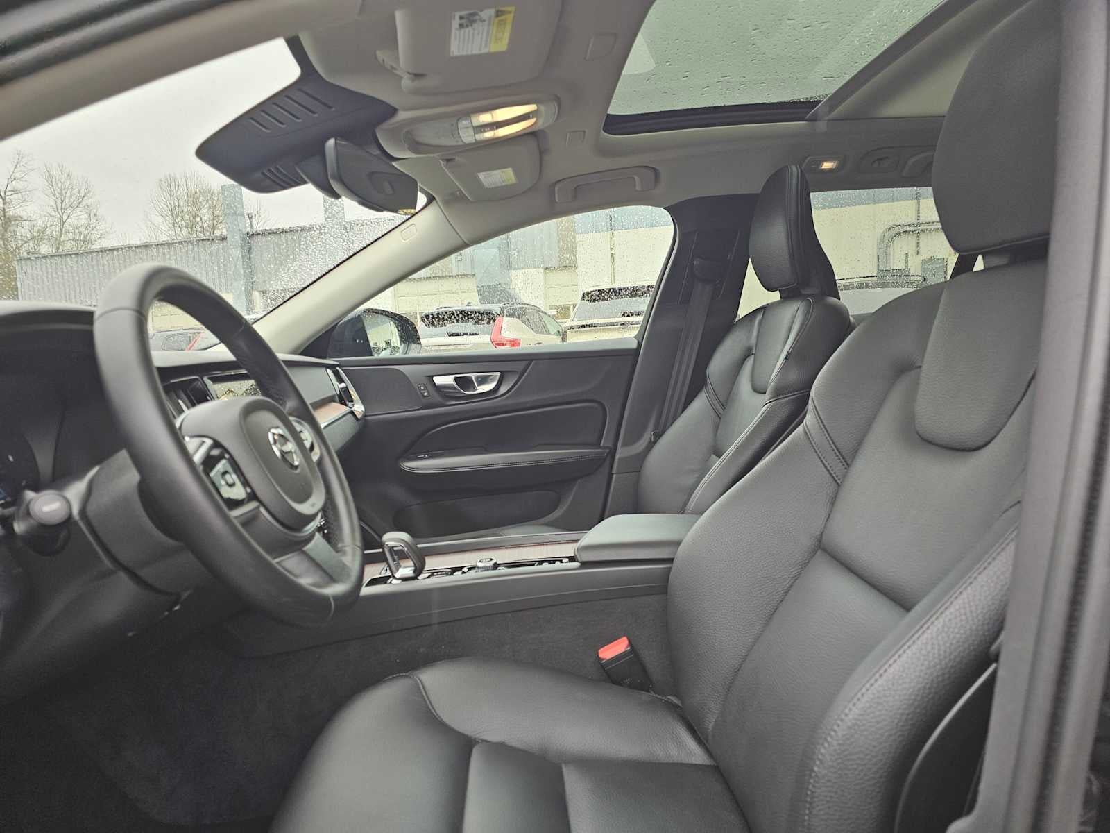 2025 Volvo V60 Cross Country Plus