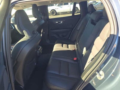 2025 Volvo V60 Cross Country Plus