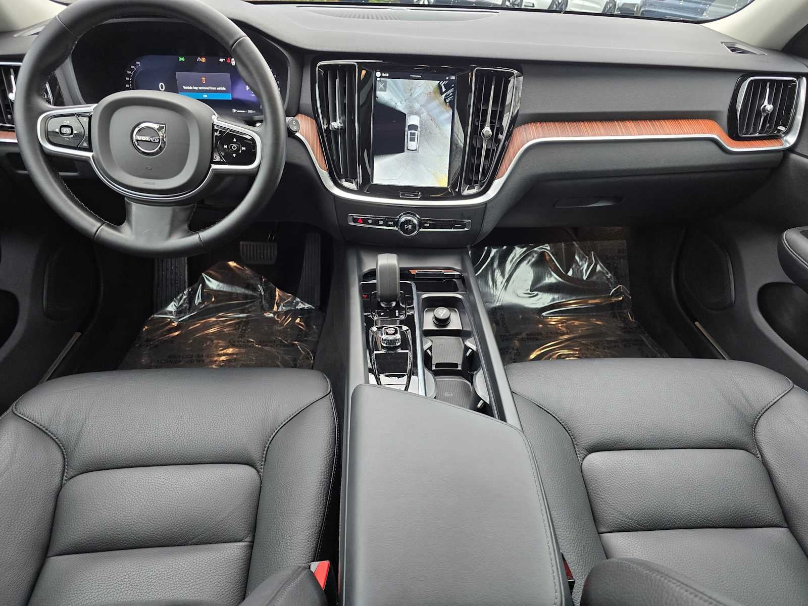 2025 Volvo V60 Cross Country Plus