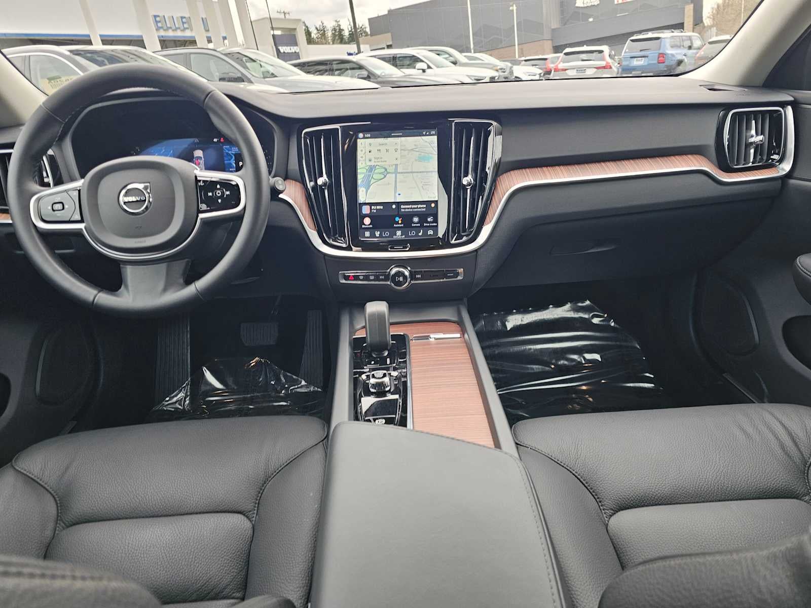 2025 Volvo V60 Cross Country Plus